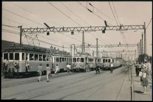 cca 1960 Budapest, Keleti Pályaudvar, Kerepesi út, HÉV végállomás, fotó, 14×21 cm