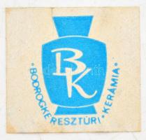 Bodrogkeresztúri mázas kerámia tál, jelzett, kézzel festett és matricás, apró lepattanással, d: 16,5...