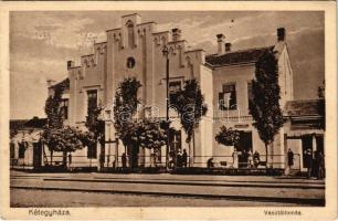 1933 Kétegyháza, Vasútállomás