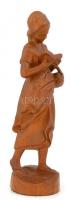 Olvasgató lány, faragott fa szobor, jelzés nélkül, hátoldalon kis hibával, m: 30,5 cm