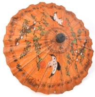 Japán stílusú fa-papír legyező, és fa-papír festett napernyő, kisebb szakadásokkal, lyukakkal; legye...