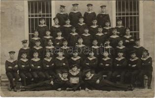 1914 Prazské deti / WWI Austro-Hungarian Navy, K.u.K. Kriegsmarine, Prague children Czech mariners. photo (EK)