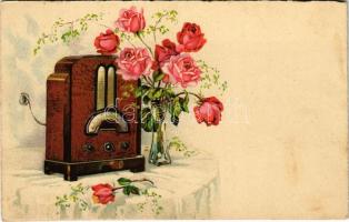 1935 Radio with roses. litho