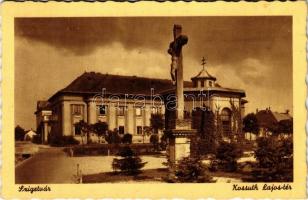 1942 Szigetvár, Kossuth Lajos tér, Kőfeszület