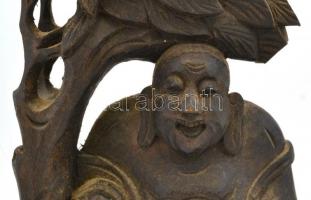 Nevető Buddha. Faragott fa szobor. 17 cm