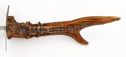 Régi agancs végű grillnyárs, az agancson sérüléssel, h: 20,5 cm, teljes: 34 cm,