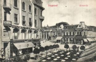 Nagyvárad Bémer square with shops