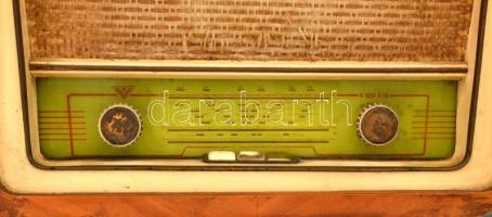 cca 1960 Vadásztölténygyár R 035 / F/ B elektroncsöves rádió. Nem kipróbált. 43x30 cm