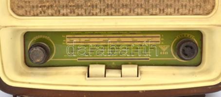 Vadásztölténygyár R545 rádió. Nem kipróbált. 35x26 cm