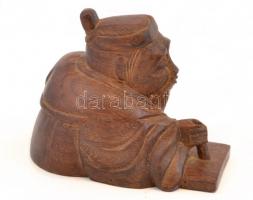 Füstölőtartó, faragott keményfa figura. 7,5 cm