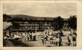 ~1950 Bükkszék, strand, Éljen a Magyar Dolgozók Pártja Éljen a Vezérünk Rákosi! Sztálin arcképe. Képzőművészeti Alap Kiadóvállalat (fa)