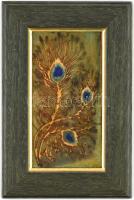 Szendrei Judit (?-): Pávatoll. Tűzzománc, jelzett, reprodukálva a művésznő honlapján, hátoldalán cím...