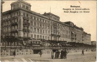 Budapest V. Hungária és Bristol szálloda, villamos Paptamási reklámmal (EK)