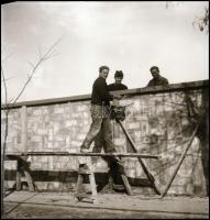 cca 1960-as években készült, 13 db vintage NEGATÍV különféle témákról (ravatal, járművek, építkezés,...