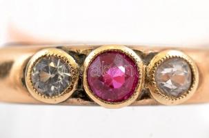 Arany (Au) 14K háromköves gyűrű, jelzett, méret: 55, bruttó: 4 g