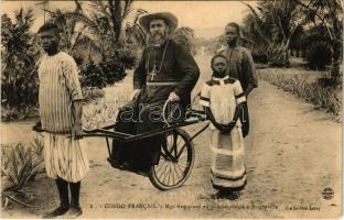 Brazzaville, Mgr Augouard an pousse-pousse / Mgr Augouard French Catholic priest and missionary on the rickshaw, African folklore