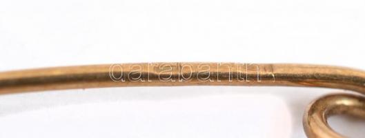 Arany(Au) 14K biztosító tű, gyönggyel, jelzett, h: 3,5 cm, bruttó:1,1 g