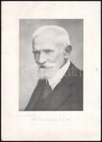 Cholnoky Jenő (1870-1950) földrajztudós, író, egyetemi tanár aláírása egy őt ábrázoló nyomtatott fotón
