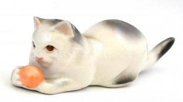 Zsolnay porcelán macska, kézzel festett, jelzett, kis mázhibával, h: 12 cm