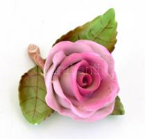 Herendi porcelán rózsa, kézzel festett, jelzett, lepattanással, 8×6 cm