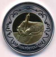 DN "Örök értékeink / Golyóstoll" aranyozott, ezüstözött fém emlékérem. Szign.: CSA (38,5mm...