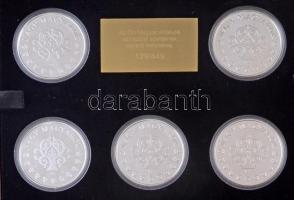 DN sorszámozott "Magyar Királyok szett" (129/449), benne Szent István, Szent László, Könyv...