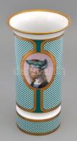Hollóházi porcelán váza. Szász Endre dekorjával díszített, kézzel aranyozott 21 karátos arannyal. Jelzett, minimális kopással 28 cm