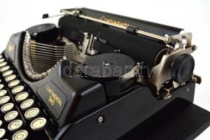 cca 1930-40 Continental 340 hordozható írógép magyar billentyűkkel, eredeti tokjában. Írógép nagyon ...