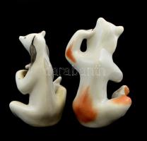 Drasche porcelán jegesmedvepár, kézzel festett, jelzett, kis kopásnyomokkal, m: 10,5 cm