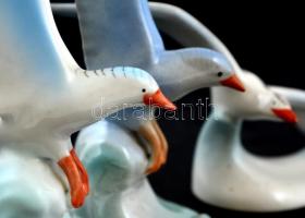 Drasche és Hollóházi porcelán sirály figurák, 3 db, kézzel festett, jelzett, kis kopásnyomokkal, m: ...