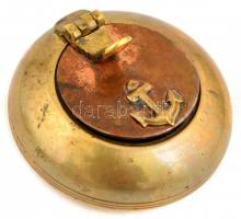 Régi réz hajós/tengerész szelence, horgony motívummal, d: 5,5 cm