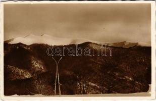 1939 Volóc, Volovec, Volovets; Vrch Stoj od vychodu, Podkarpatská Rus / Stoj-hegy, síelés, téli sport. M. Grünberg kiadása / mountain, ski, winter sport