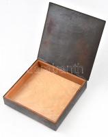 Iparművész réz dobozka, Budapest domborművel. 14x14 cm