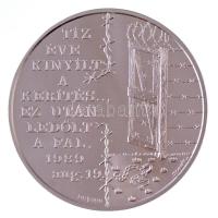 Bognár György (1944-) 1999. "A Vasfüggöny lebontásának 10. évfordulójára" jelzett Ag emlék...