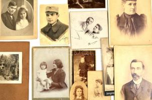 cca 1880-1900 Vegyes fotó tétel. 14 db vizitkártya és kabinetfotó