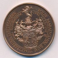 Fűz Veronika (1951-) " Mészáros Lázár 1848-as tábornok / Földi maradványai bajai temetésének ti...