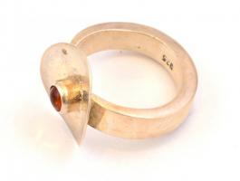 Ezüst(Ag) gyűrű, jelzett, méret: 50, bruttó: 6,1 g