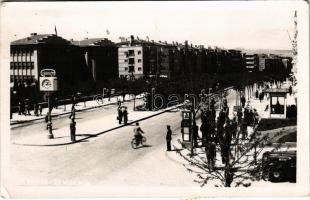 1942 Ankara, street view, bicycle, automobile. photo (EK)