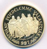 Bognár György (1944-) 1997. "István Fejedelem 997 / Istvánt fejedelemmé választják" aranyo...