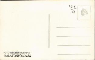 Balatonföldvár, "Balatoni díjugratás" a lóversenyen. Foto Seidner, photo