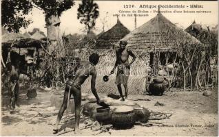 Céréres du Diobas, Préparation dune boisson enivrante avec du mil fermenté / fermented millet drink preparation, Senegalese folklore