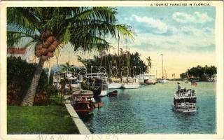 Florida, A Tourist Paradise, boats (EK)
