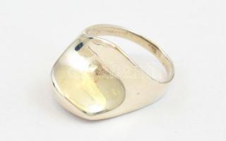 Ezüst(Ag) extravagáns gyűrű, jelzett, méret: 62, nettó: 5,63 g