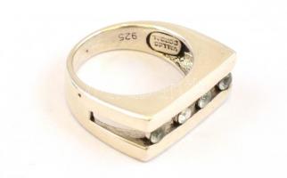 Ezüst(Ag) Valles Dordal gyűrű, 3 kővel, jelzett, méret: 56, bruttó: 8 g