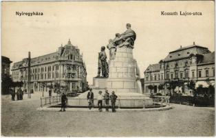 Nyíregyháza, Kossuth Lajos utca, szobor, Hoffmann Adolf üzlete