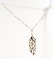 Ezüst(Ag) leveles nyaklánc, Pandora jelzéssel, h: 56 cm, bruttó: 5,7 g