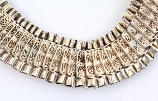 Ezüst(Ag) filigrán díszítésű karkötő, jelzés nélkül, h: 20 cm, nettó: 53,55 g