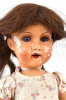 Armand Marseille kerámia baba, megviselt állapotban, kopott, sérült, a haja levált, h: 46 cm