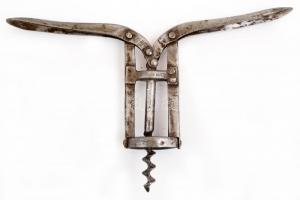 Régi fém dugóhúzó, rozsdafoltos, jelzett, h: 10 cm