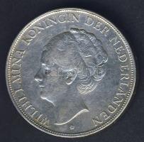 Hollandia 1930. 2 1/2G Ag "Wilhelmina" T:2/2-